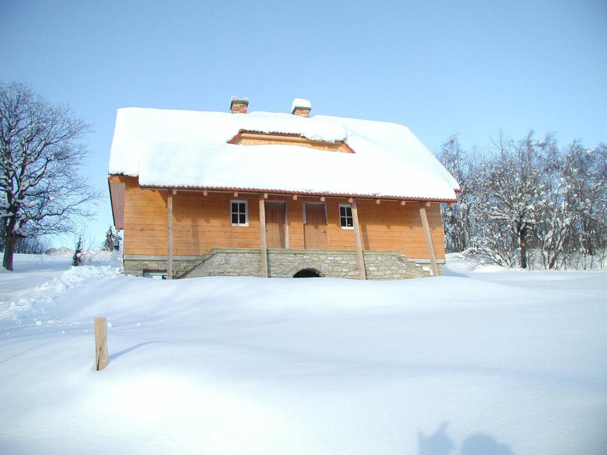 Chata U Lesa Výprachtice Exterior foto